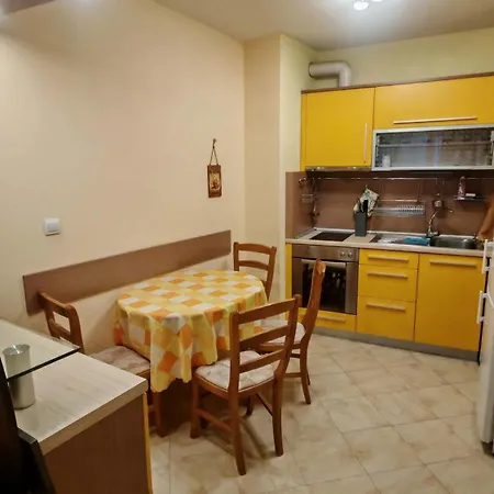 Cozy In The Center Апартамент Враца