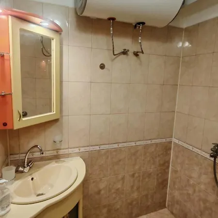Апартамент Cozy In The Center Враца