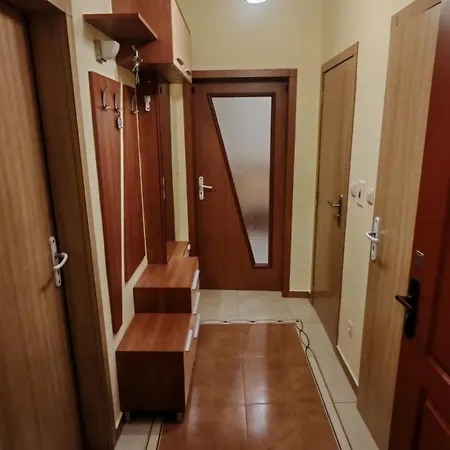 Апартамент Cozy In The Center *
